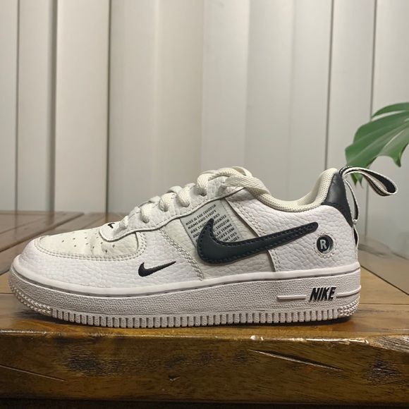 nike air force low utility white